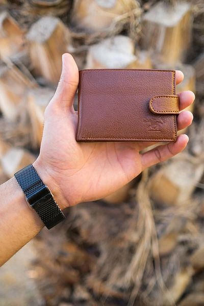 Newish Polo Men's Genuine Leather Wallet and Card Holder – Tan