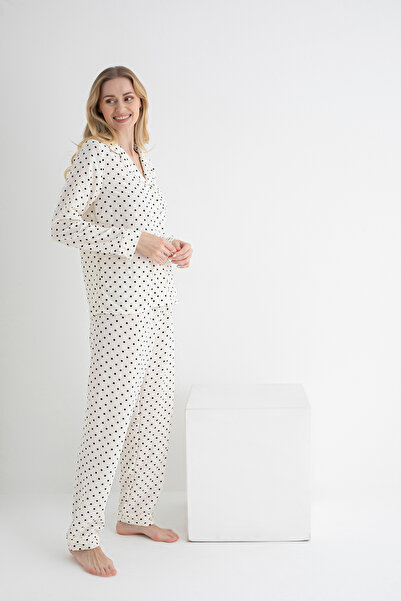 DOFİ Dofi Kadın Ekru Puantiyeli Pijama Takımı Uzun Kollu, Düğmeli, Aerobin Kumaş