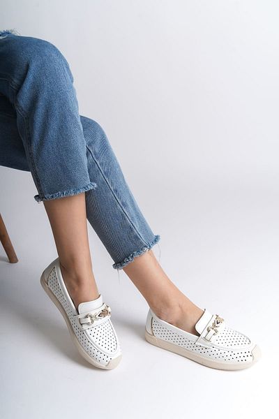 Joy Ayakkabı LILY Pantofi de damă, ortopedici, confortabili, fără șireturi, cu model de inimă KT - alb