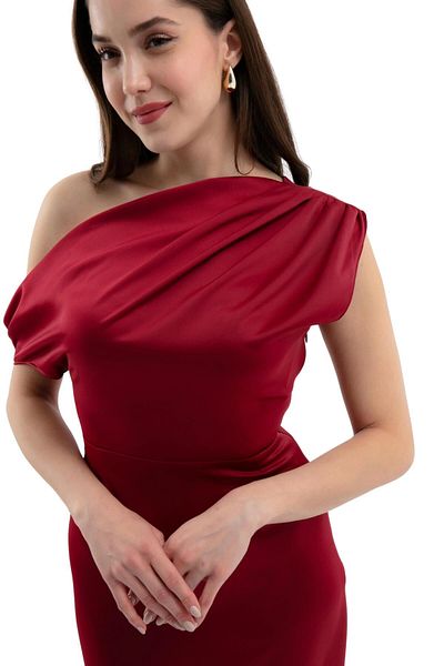 Moda Amore Rochie de seara pentru dama - Tesatura din satin Guler cu detaliu cu fanta Lungime Midi 1085