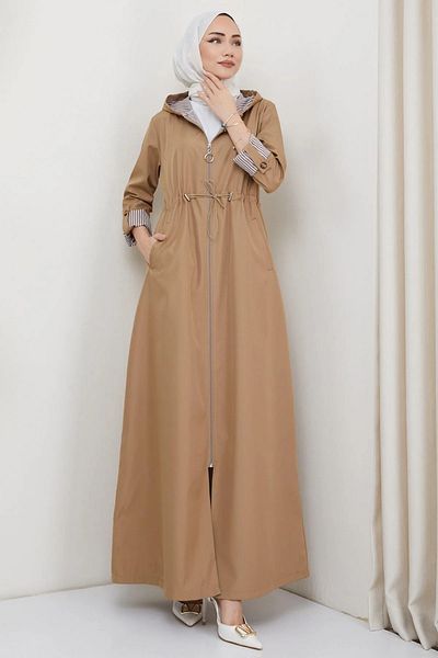 Quen Women's Long Trench Coat