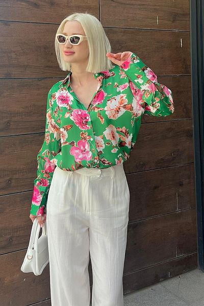 Madmext Cămașă verde din satin cu modele florale Mg1787