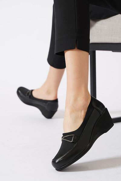 Moda Pie Mürmes Cross Stone Women's Wedge Heeled Shoes Black