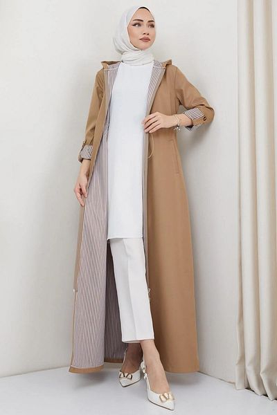 Quen Women's Long Trench Coat