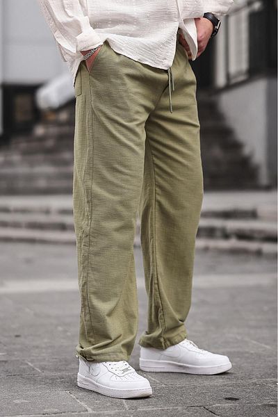 Madmext Bequem geschnittene Herrenhose Khaki mit Beindetail 6532