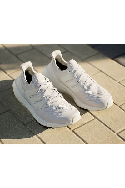 adidas Ultraboost Running Shoes - Suitable for Daily and Training, Colorful