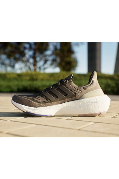 adidas Ultraboost Light Unisex Running Shoes IE3331 Brown