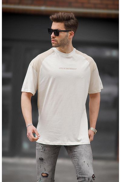 Madmext T-shirt oversize w kolorze ecru z okrągłym dekoltem 7002