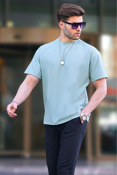 Madmext Πράσινο ανδρικό μπλουζάκι Basic Oversize 7010