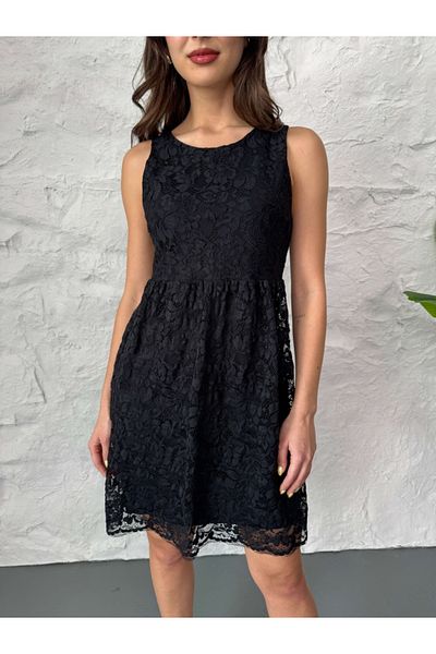 Elif Özbey Butik Black Zero Sleeve Lace Dress