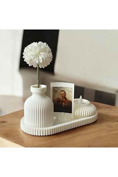 Dekor Dekoratif Masa Üstü Seti – Mini Vazo, Mumluk ve Fotoğraf Tutucu Bulut ile
