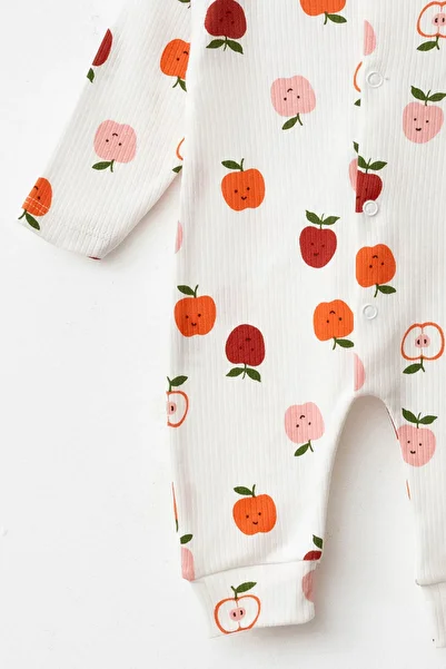 Beniizle Apple Patterned Jumpsuit Without Booties