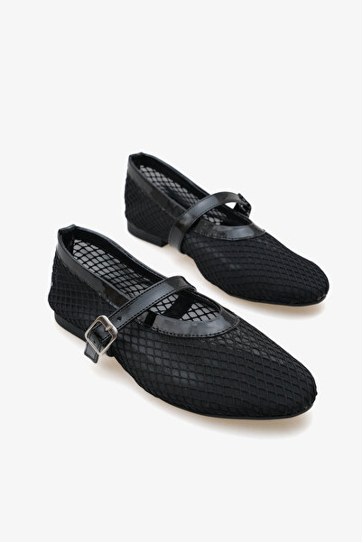 LOJO حذاء باليرينا نسائي بإبزيم شبكي Babaet Coles باللون الأسود