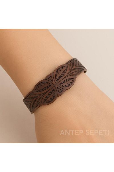 ANTEPSEPETİ Bracelet with Copper Butterfly Motif