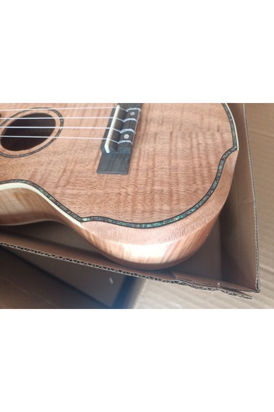 PUKA ÖZEL YAPIM CONCERT BOY MAUN HARELİ UKULELE VE KILIF PENA HEDİYELİ