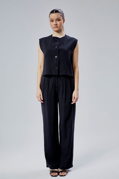 Bolivente Black Regular Modal Fabric Vest