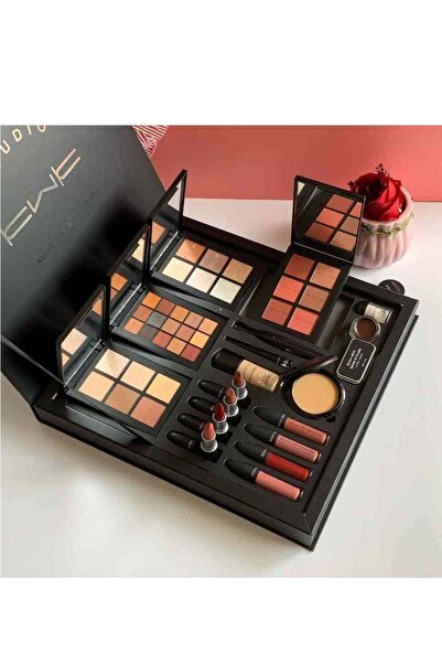 KWK مجموعة مكياج كاملة مكونة من 19 قطعة