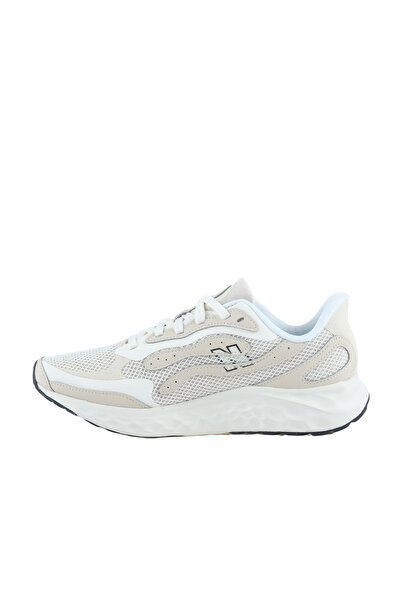 New Balance Maristc4 Men's White Sports Shoes (Maristc4)
