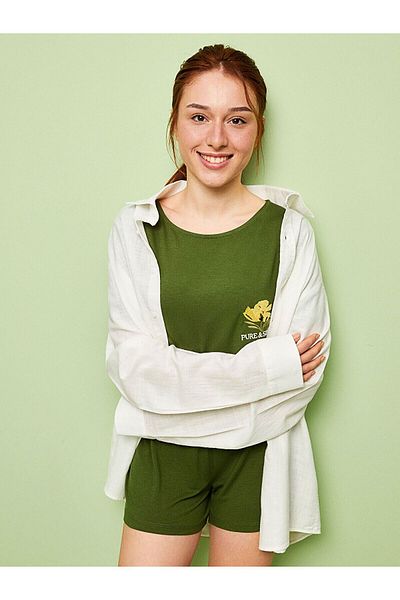 LC Waikiki Γυναικείες πιτζάμες Petite Crew με κεντημένο κοντομάνικο σετ με σορτς