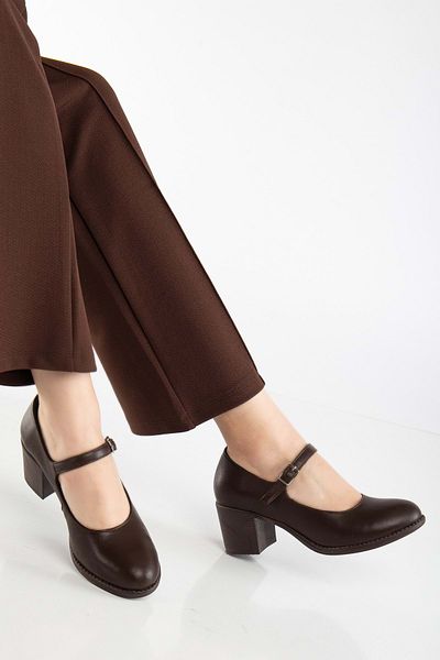ANALİN SHOES Дамски обувки на ток от естествена кожа с каишки - кафяви