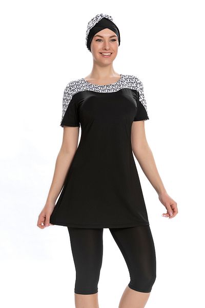REMSA Short Sleeve Semi-Covered Hijab Swimsuit 203-01 Black