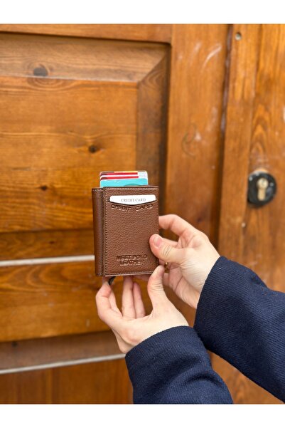 MEET POLO مظهر جلدي، جودة ميكانيكية