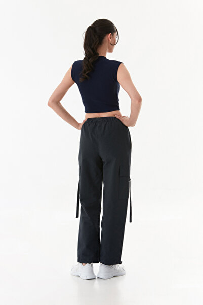 Fulla Moda Elastic Waist Parachute Fabric Jogger Pants with Stopper