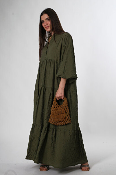 ABBRA Women's Crinkle Katleya Model Dress