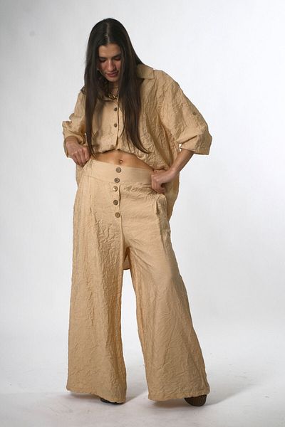 ABBRA Women's Button Detailed Wrinkle Suit