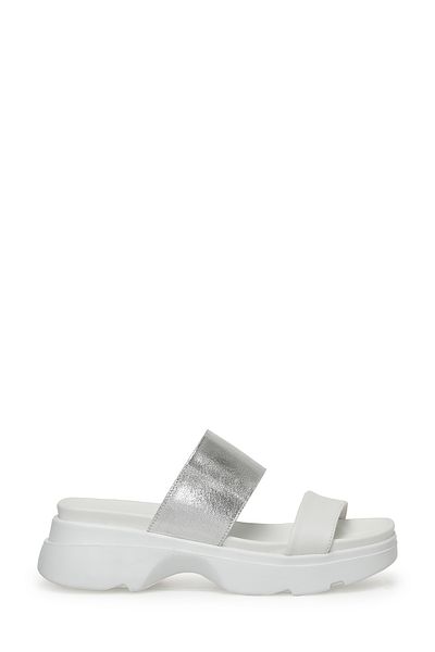 Nine West Gagas 3Fx białe damskie kapcie