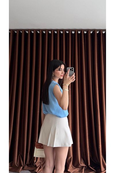 HAZELANNA Zero Sleeve Baby Blue Knitwear