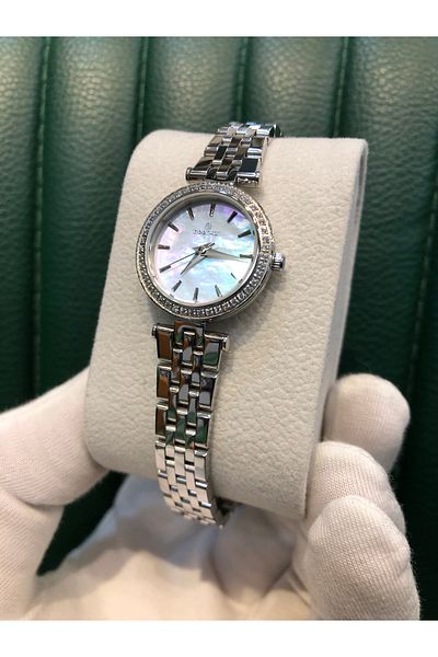 Essence Women's Wristwatch