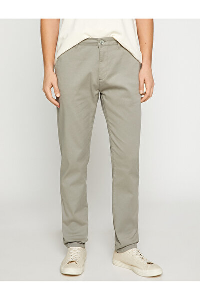 Koton Basic-Gabardine-Hose, schmale Passform, geknöpfte Taschen, detailliert