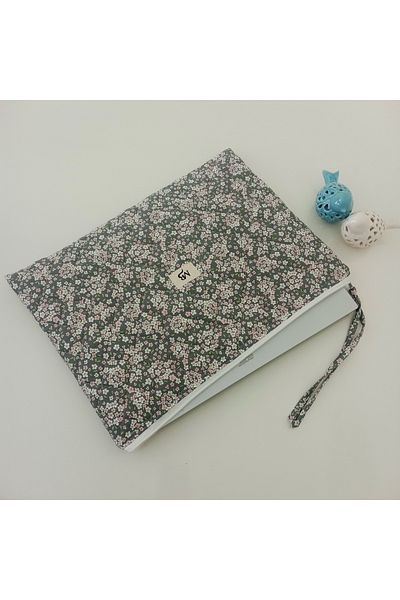 M&B Summer Flowers Laptop - Tablet Case 15-16 Inch