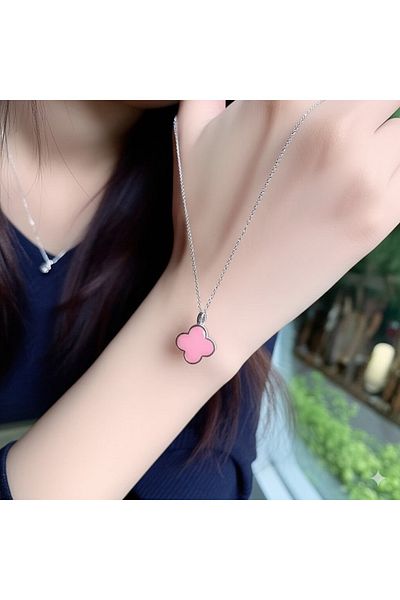 Esra Butik Hane Zircon Stone 4 Leaf Clover Pattern Necklace - Stainless Steel Necklace for Women