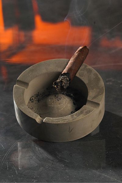 betonmall Large Size Concrete Ash Tray Cigar Ashtray 13 cm