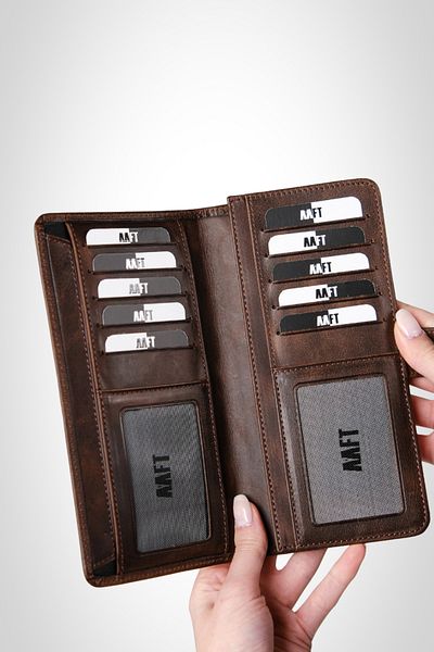 MFT Leather Design Унисекс портфейл тип клъч Twist 2323 от естествена кожа