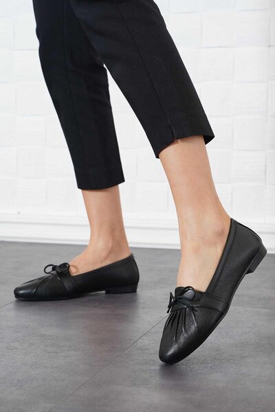 Moda Pie Balerini din piele naturală pentru femei Nevar Bow plisate piele neagră