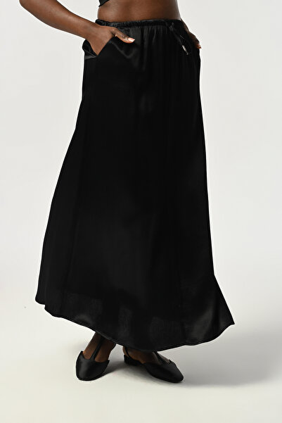 Orfeo Negro Women's Long Length Solid Color Viscosa Fabric Skirt with Elastic Waist