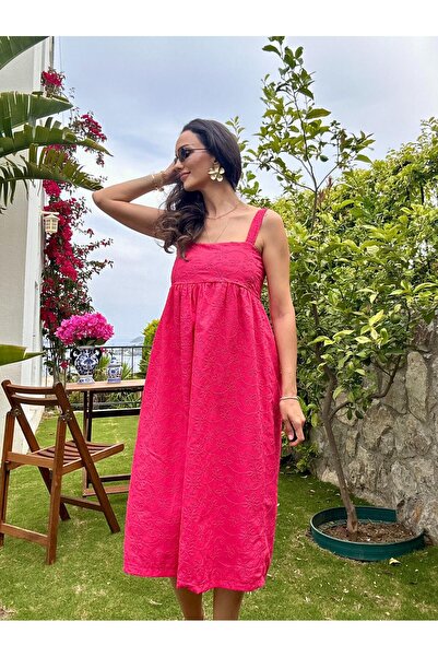 Atelier Derin Haljina sa vezom u boji fuksije Sa deznom