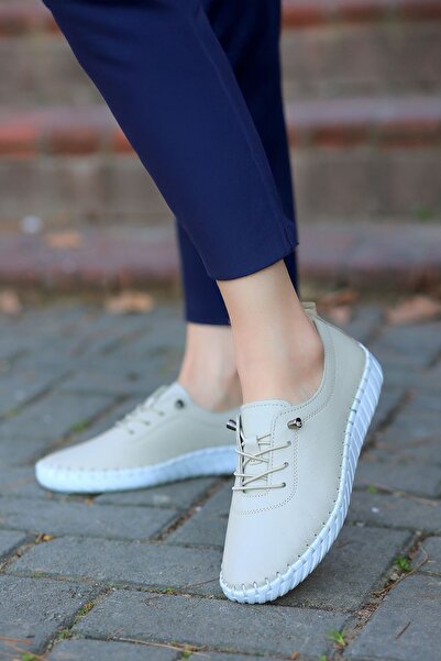 Madam Tarz Varmenpelle-01 Ravan đon Hakki Koža Sport