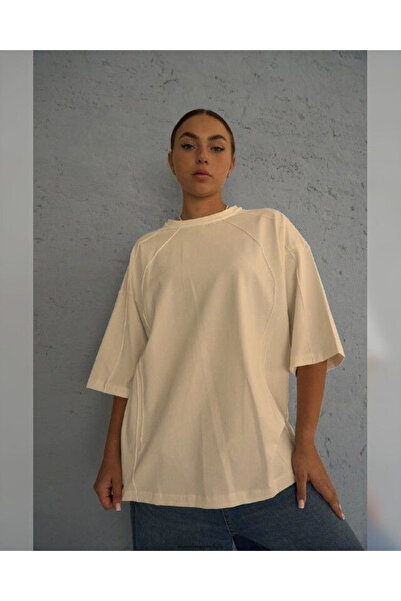 JustBS تي شيرت نسائي أساسي