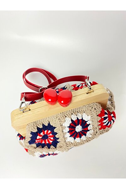 By Aynur Kos Ahşap Burslu Astarlı Motif Detaylı Çanta