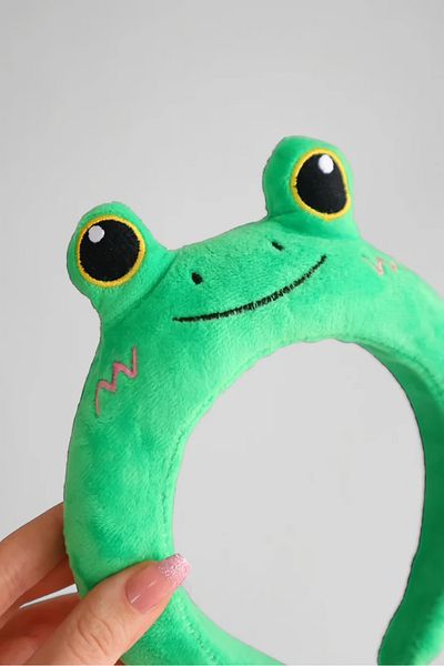 Aesthia Cute Frog Hair Crown with Green Eyes