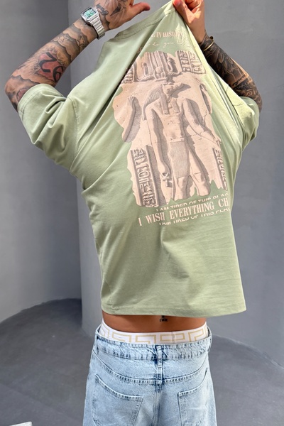 MADZEYMODA Ανδρικό μπλουζάκι Oversize Fit 100% βαμβακερό με λαιμόκοψη με στάμπα χακί Mz3016