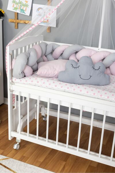 Bamgidoo Ahşap Beşik Anne Yanı Beşik Beyaz 60x120 - Pembe Gri Örgü Uyku Seti Seti + Yatak + Tekerlekli