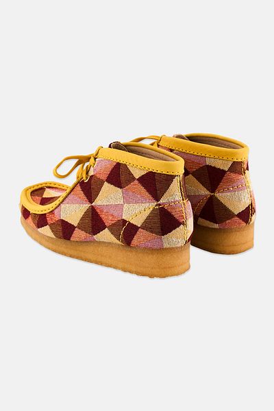CLARKS Women Standard Lace Up Casual Shoes, Yellow Combo