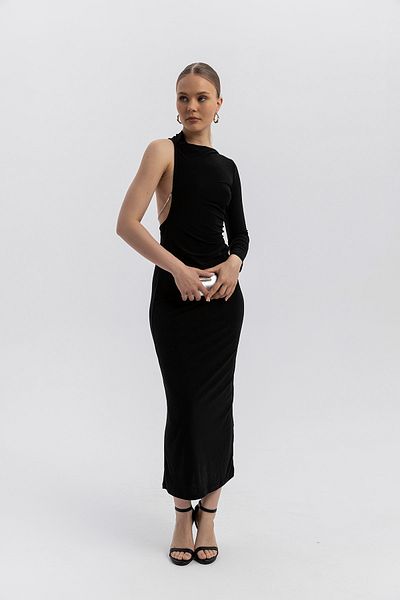 SOFT Asymmetrical Back Low-Cut One-Shoulder Black Dress with Chain Detail