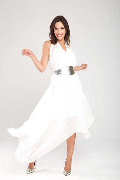 Laranor Ecru V Neck Asymmetrical Relaxed Cut Chiffon Dress Day Night Chic 24L7548