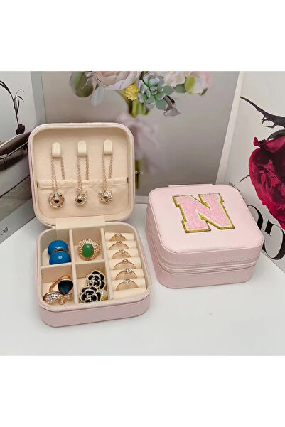 Choice صندوق تخزين مجوهرات صغير N أفكار هدايا وصيفة العروس حقيبة مجوهرات للسفر الحرف الأول مع اسم الميلاد.